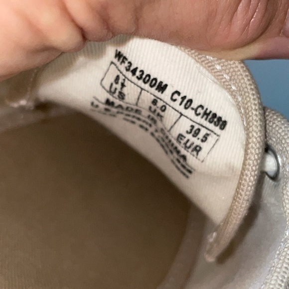 Keds Beige or Khaki Canvas Shoes Lace Up Sneakers Women's Size 8.5 #WF34300M - Picture 6 of 7